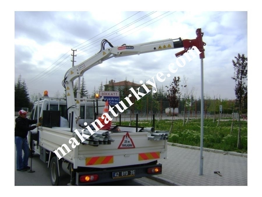 Levha Direği Çakma Vinci 1 Ton