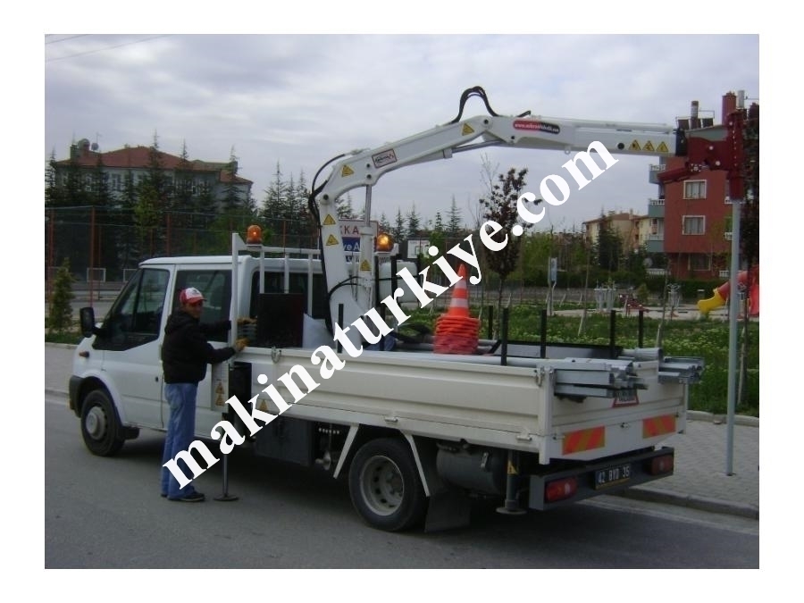 Levha Direği Çakma Vinci 1 Ton