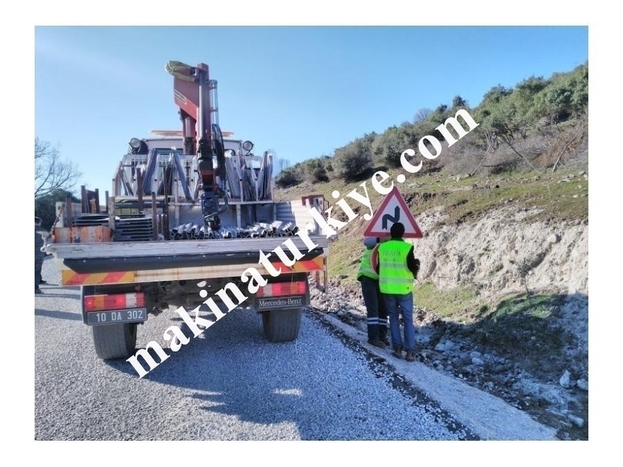 Levha Direği Çakma Vinci 3 Ton