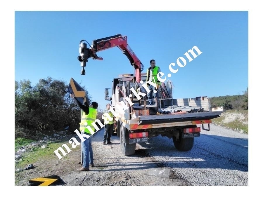 Levha Direği Çakma Vinci 3 Ton