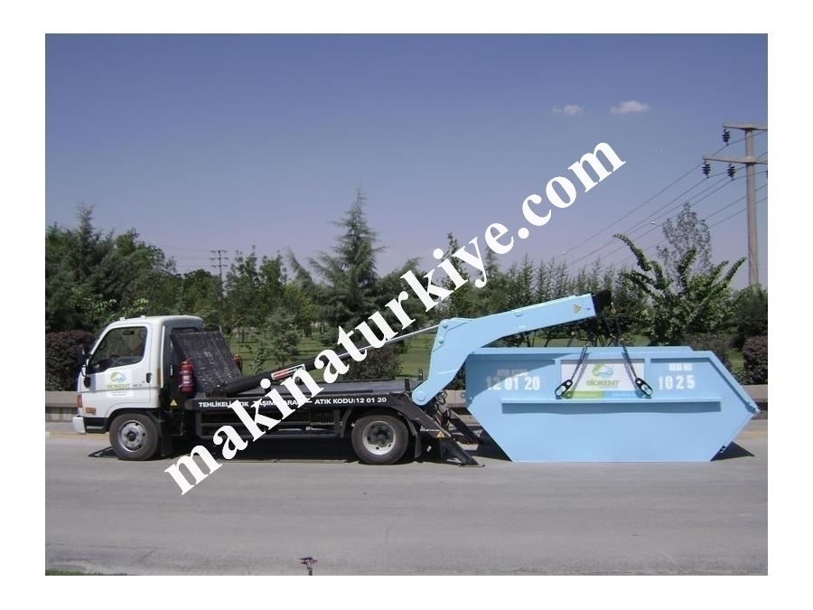 Skiploader - Zincirli Kova Taşıyıcı 6 Ton
