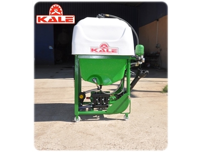 600 Litre Asılır Tip Bahçe Pulverizatörü - 3