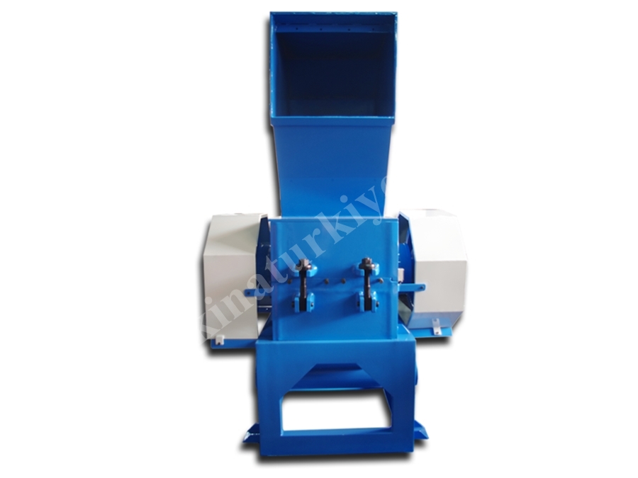 Plastik Kırma Makinası 700 Mm