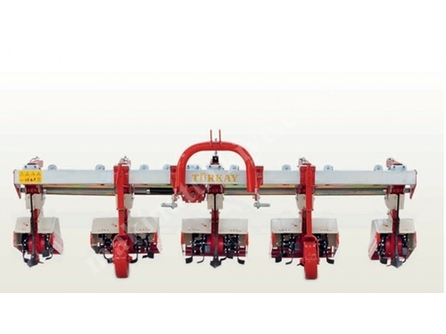 6-Row Inter-row Hoeing Machine with Ridger
