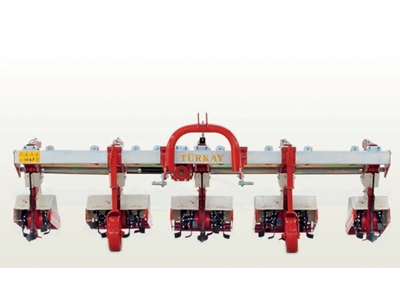 Inter-Row Hoeing Machine with 8 Rows - 1