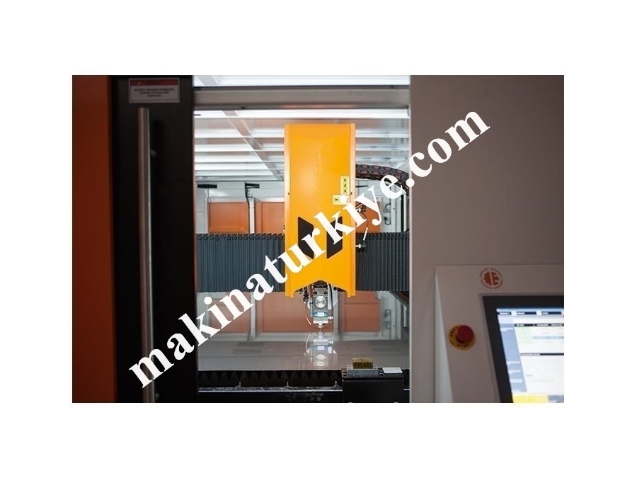 Fiber Lazer Kesim Makinası - Ermaksan Fibermak Raptor