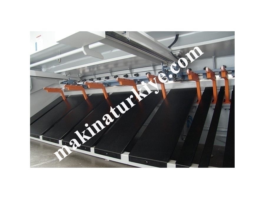 Hidrolik Devirmeli Makas 3100X8 Mm - Ermaksan Hgs