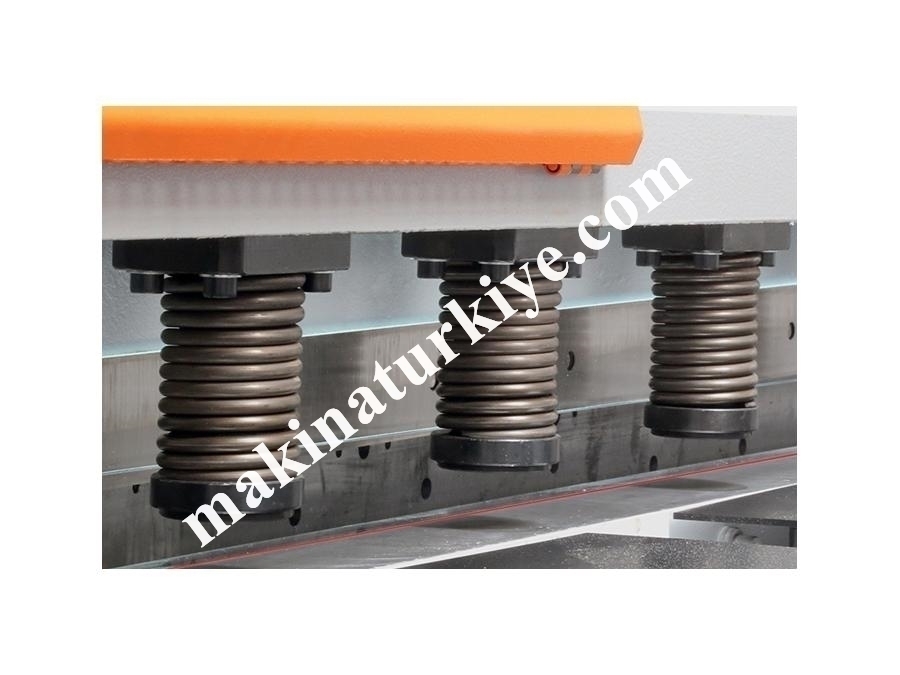 Hidrolik Devirmeli Makas 3100X8 Mm - Ermaksan Hgs