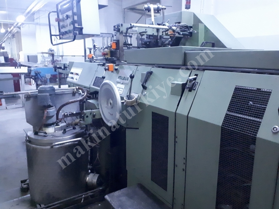 Kolbus DA 230 Kapak Taslama Makinesi