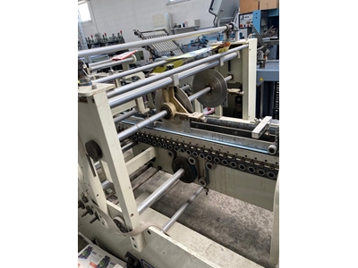 Brausse TB 1100 C3 3 Nokta Kutu Yapıştırma Makinesi - 1