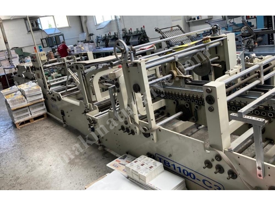 Brausse TB 1100 C3 3 Nokta Kutu Yapıştırma Makinesi