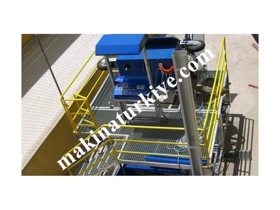 Otomatik Treyler Ve Konteyner İç Yıkama Sistemi Makinası