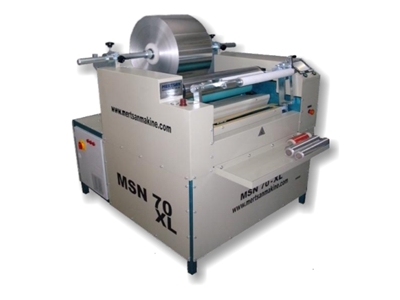 Machine semi-automatique d'enroulage de film stretch et aluminium - 0