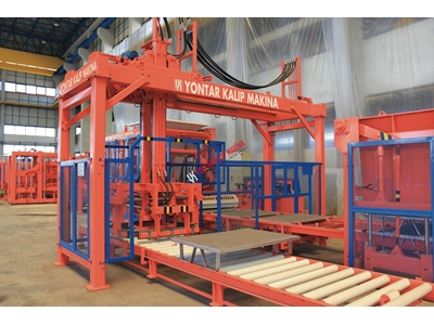 12'li Full Otomatik Beton Briket Parke Taşı Makinası - 6