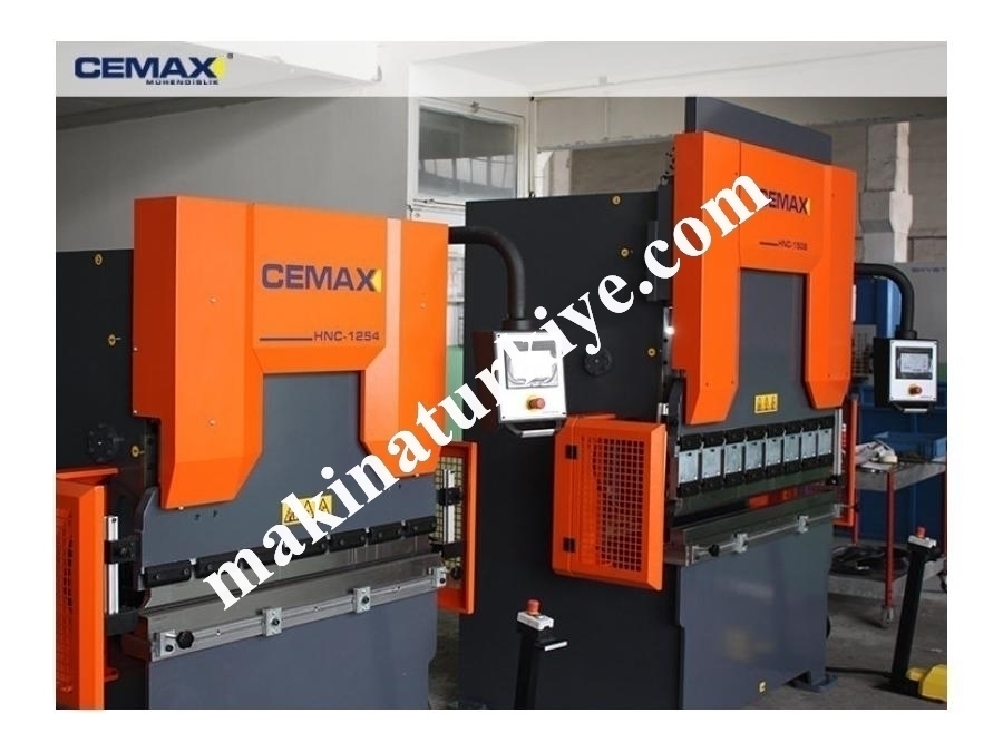 Гидравлический гибочный пресс HNC 125-15-8