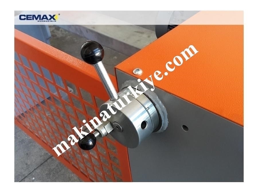 1530x4 mm Redüktörlü Giyotin Makas