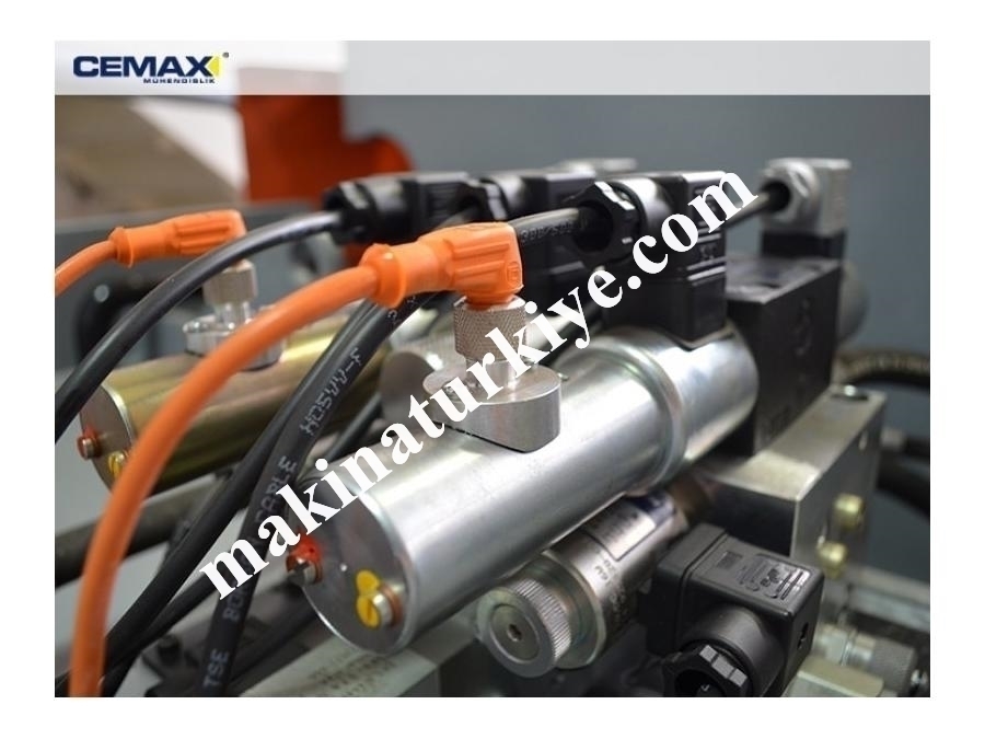 HCNC 200-30-4 CNC Hidrolik Abkant Pres