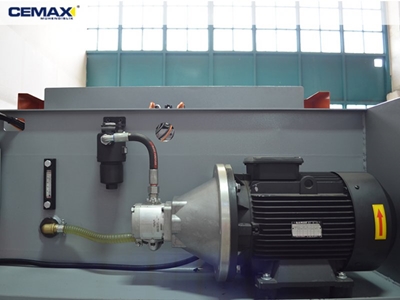 HCNC 200-30-4 CNC Hidrolik Abkant Pres - 5