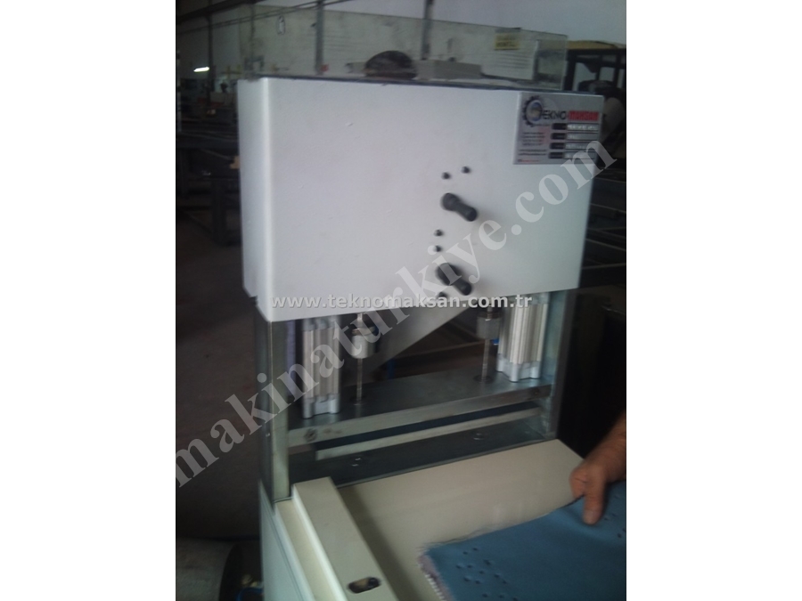 Teknomaksan Kartela Delme Makinası