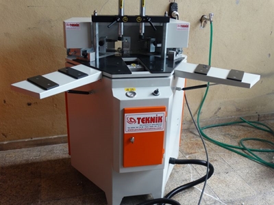 Alüminyum Köşe Presi - Teknik Makina Tm-200 - 0