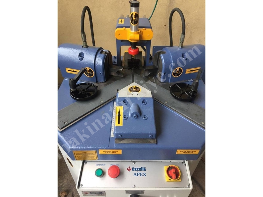 Otomatik Hidrolik Alüminyum Köşe Presi Apex - I