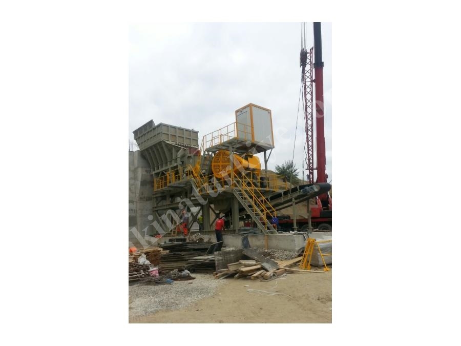 Alimentateur vibrant pour roches 800-1000 tonnes/heure