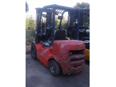 2,5 Ton 4700 mm Tripleks Asansörlü Dizel Forklift  - 0