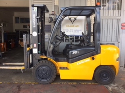 3 Ton 4700mm Tripleks Dizel Forklift - 0