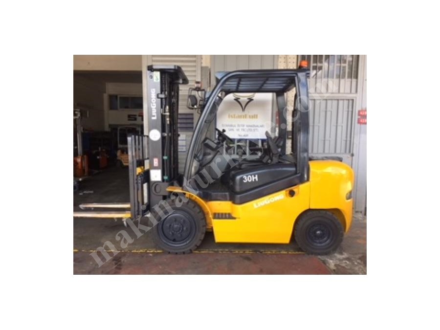 3 Ton 4700mm Tripleks Dizel Forklift