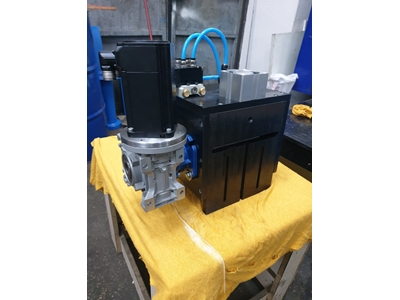 250' Straight Servo Driver-Pres Feed - 14