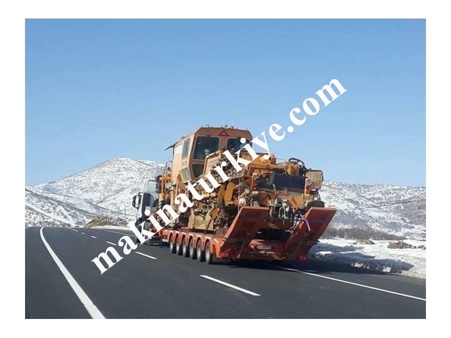 8 Dingilli Lowbet Dorse / 8 Axles Lowbed Semi-Trailer
