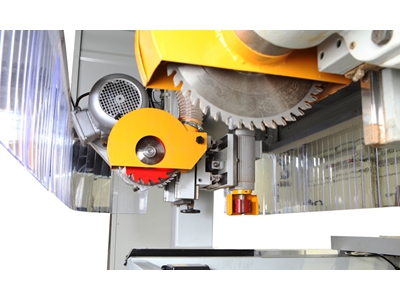 5200 mm Kapı Ebatlama Makinası 