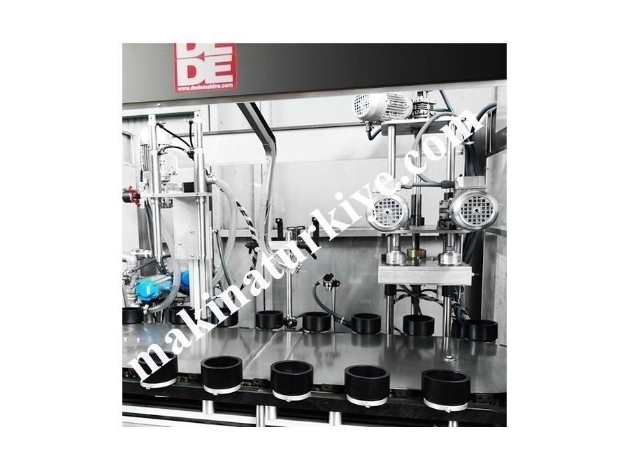 Полуавтоматическая ротационная упаковочная машина