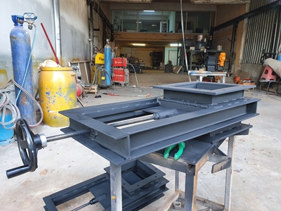 Manual and Pneumatic Valve - 4