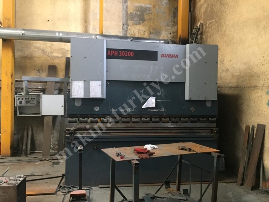 Hidrolik Abkant Pres 200 Ton
