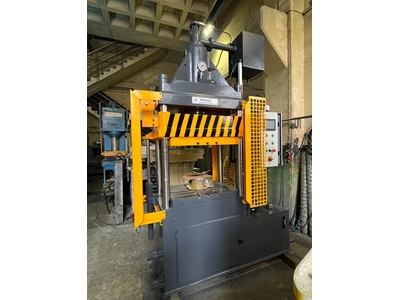 100 Ton Hydraulic Rubber Press - 1