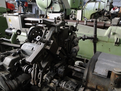 Universal Sliding Lathe - 3