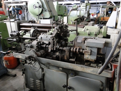 Universal Sliding Lathe - 7