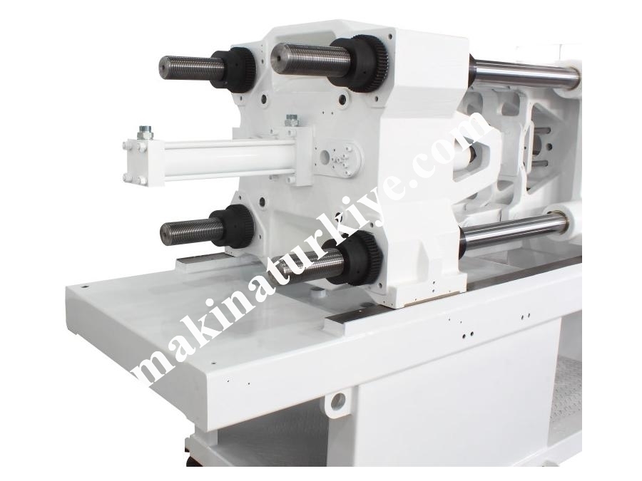 110 Ton Servo Enjeksiyon Makinesi