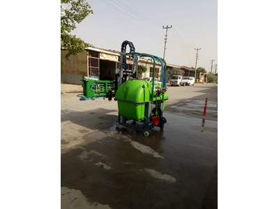 Agrima 1203 Pump (Domestic) 16Mt Arm Hydraulic Lift Sprayer 800 Liter Field Pulverizer - 1