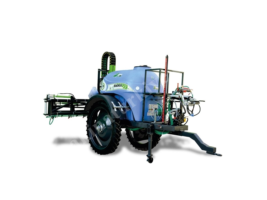 2000 Litre Kapasiteli Çekilir Tip Tarla Pülverizatörü - Badıllı B.Prestige2000