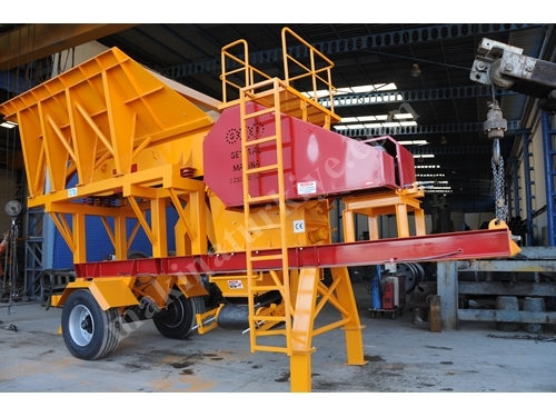 20-80 Ton / Hour Mobile Jaw Crusher Screening Plant
