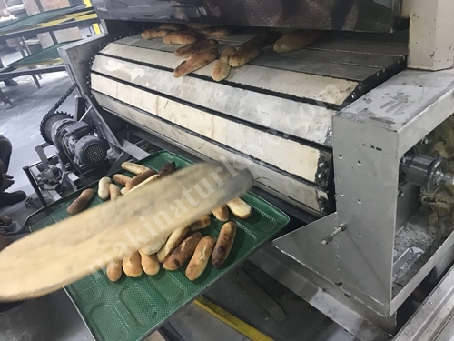 Machine à sandwichs au pain turc avec convoyeur MLM T8000