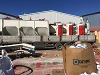 Usine de recyclage de bouteilles en plastique