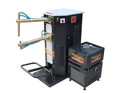 17 Kva Ayak Pedallı Punta Kaynak Makinası (Su Soğutmalı)