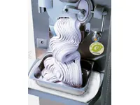 36 - 170 Kg / Saat Batch Dondurma Üretim Makinası İlanı