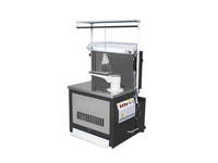 Machine automatique de nettoyage des taches en cabine 