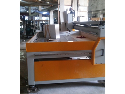 Ayna Desen Yapan Cam İşleme CNC Makinası 