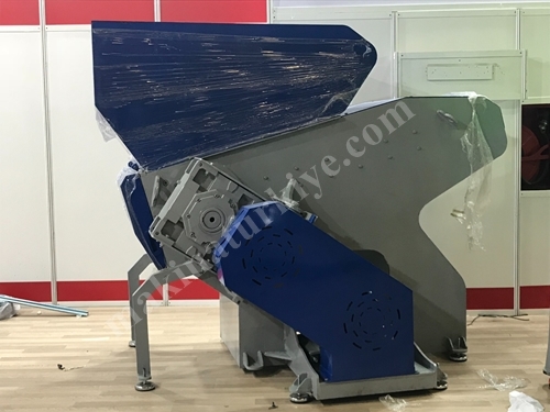 300-800 kg/Saat Shredder Plastik Kırma Makinası