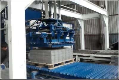 SPD 820 12 12'Li Tam Otomatik Briket Ve Parke Makinası - 1